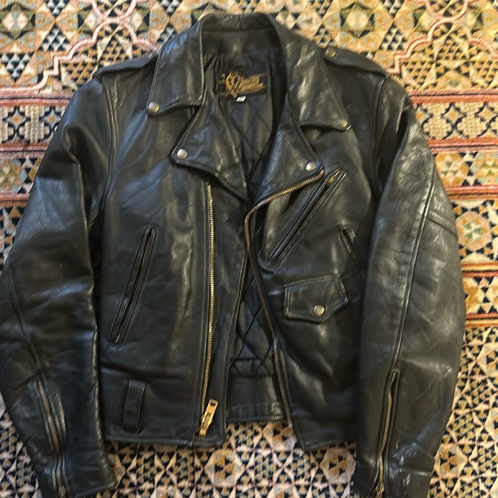 Black leather vintage motorcycle jacket size 36 Branded Garments